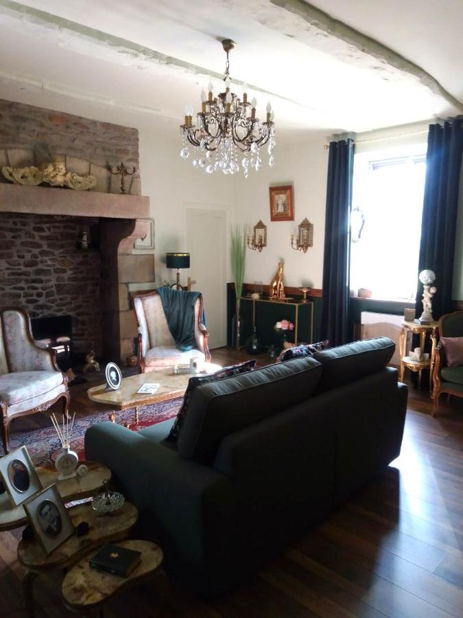 La Ménardière Serenitatis chambre d'hôtes petit déjeuner compris Corseul Exterior foto